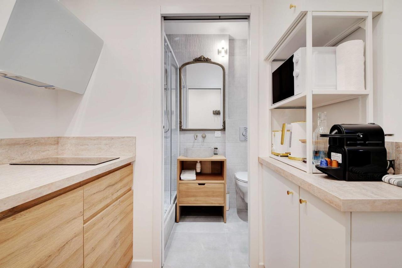 Cozy Studio In The Vibrant Heart Of Paris Apartment Exterior foto